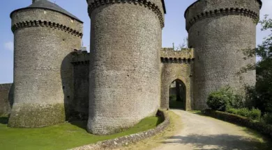château de Lassay - château de Lassay