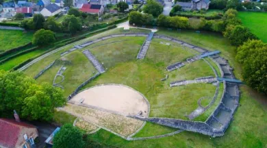 UNE VILLE ROMAINE SOUS LE VILLAGE - musée archéologique de Jublains