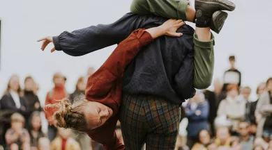 Distro – Compagnie C'hoari - Mikhael Brun