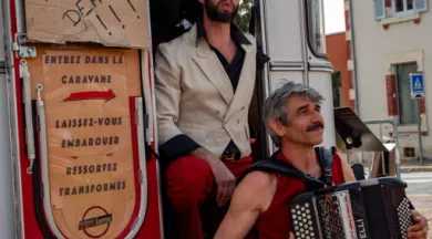 Guinguette au bord de l'eau - Frères Scopitone