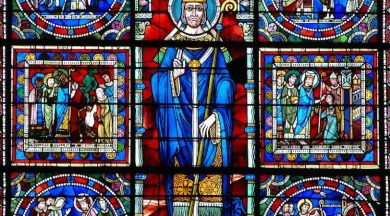 Vitrail Saint-Julien de la cathédrale du MANS - Ville du Mans