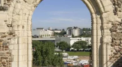 Le Palais oublié des Plantagenêt_1 - © Jean-Pierre Delagarde / Centre des monuments nationaux