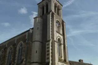 Église_Saint_Aubin_Chambellay-49-PCU-photo1 - ©OT-Anjou-bleu