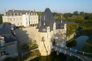 château-de-la-grandière-grez-neuville-49-PCU-photo1 - ©Monsieur-De-la-Grandière