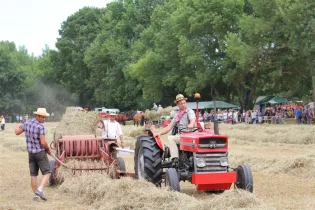 fete des foins Corzé - ASML