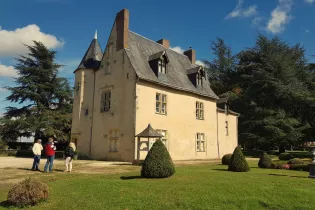 Manoir d'Auvers - Laura Bellanger