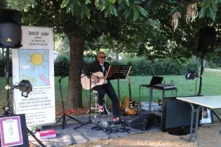 concert et karaoke David LUKA - crédit camping le parc de Vaux