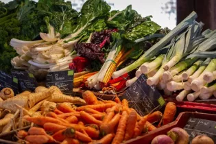 marché de producteurs La Chapelle au Riboul - Le P'tit Marché Chapellois - Facebook