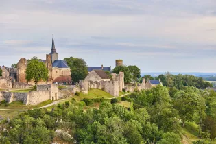 P45-Alexandre_Lamoureux_SteSuzanne-_Mayenne_Tourisme-7055-800px - alexandre lamoureux