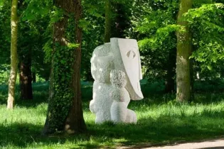 Biennale d'art contemporain 2026 - ©Stephan Rinck, Camarillo in Disguise 2025 ©ADAGP Paris 2025