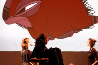 2026-03-01-le-bleu-des-arbres - © Jeanne Garraud