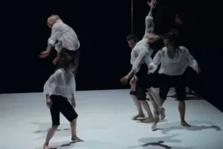 Jusqu'au moment où nous sauterons ensemble - ©Compagnie 2Minimum / Mélanie Perrier