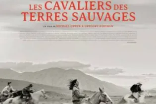 Les Cavaliers des Terres Sauvages - ©Atmosphères53 