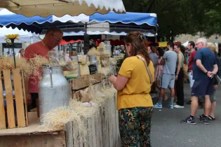 Marché Laval 082024 - 7 -  © Pauline Collet-Gastinel
