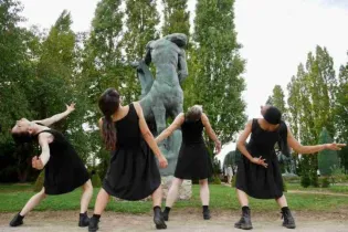 Ekleipsis - ©Gianni Joseph