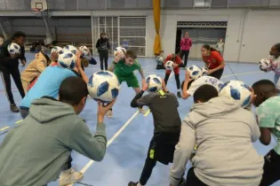 atelier-foot-freestyle1-900x640-c-default - ©Le Carré