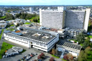 vue_aerienne_hopital_chlaval_venir_accès - ©Ch laval