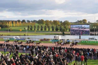 57083_hippodrome_laval1 - Laval Tourisme