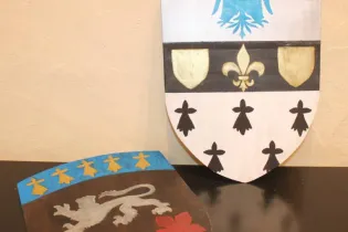 Peins ton bouclier - Équipe du château de Sainte-Suzanne / CD53