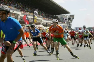 FMA72-24h-Rollers-le-mans - La Tribu Rollers