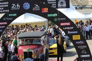 FMA72-Parade des pilotes - Classic Automotive