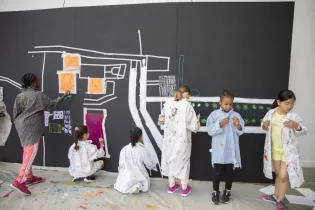 Mini tribu © Catherine Mary-Houdin - © Catherine Mary-Houdin