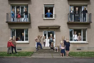 Ces gens qui vivent trop près de moi - Collectif Grand maximum - Pascal Boudet