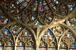 Ensemble de vitraux - cathédrale St Julien - Ville du Mans